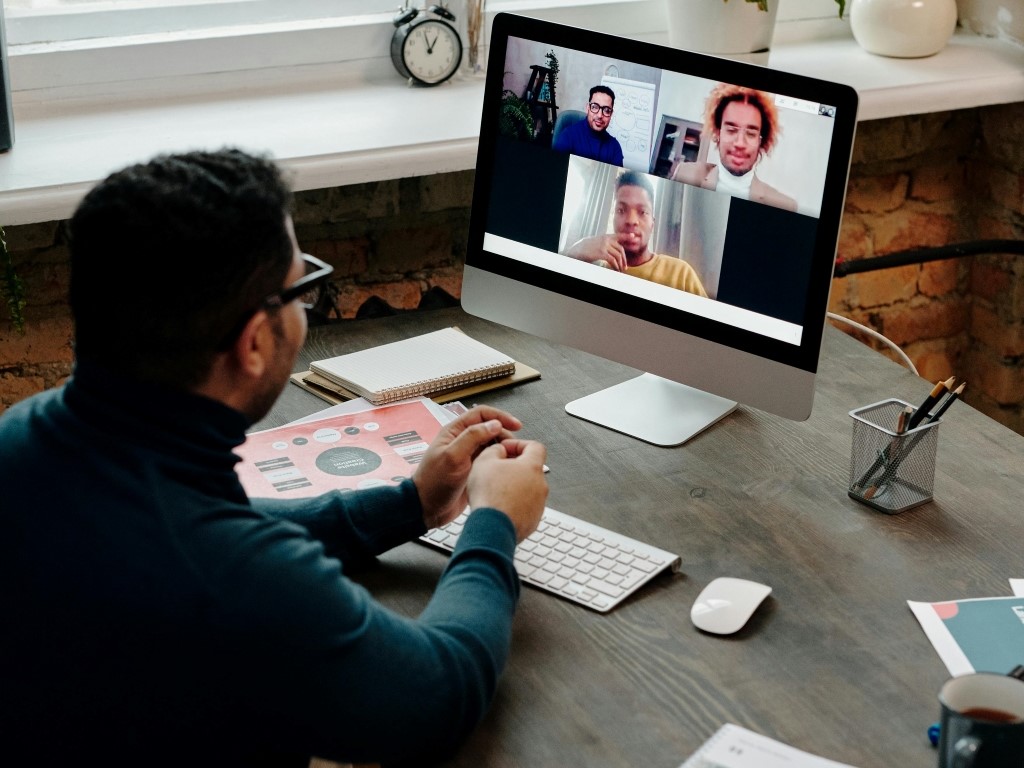 Remote Sales Team Management